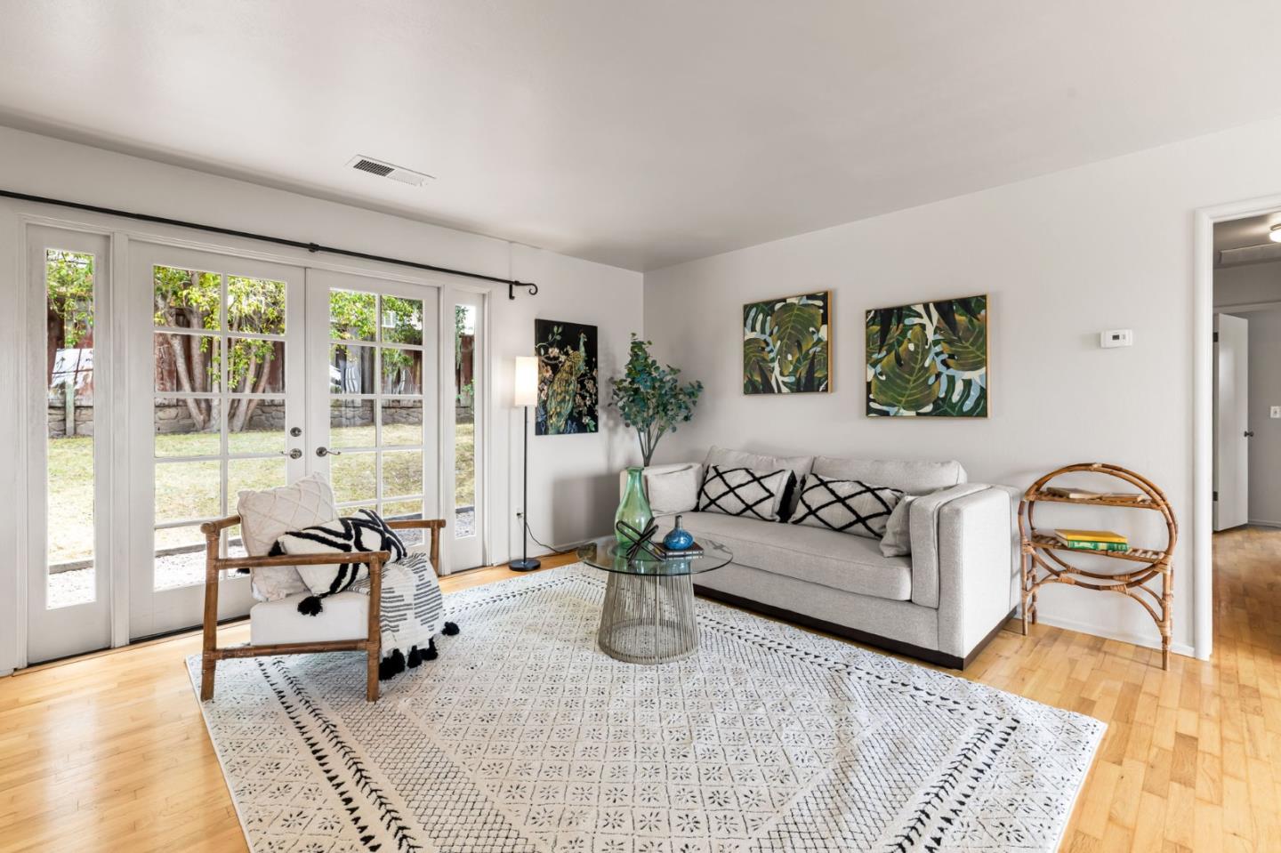 Detail Gallery Image 8 of 40 For 2074 Marsala Cir, Monterey,  CA 93940 - 4 Beds | 2 Baths