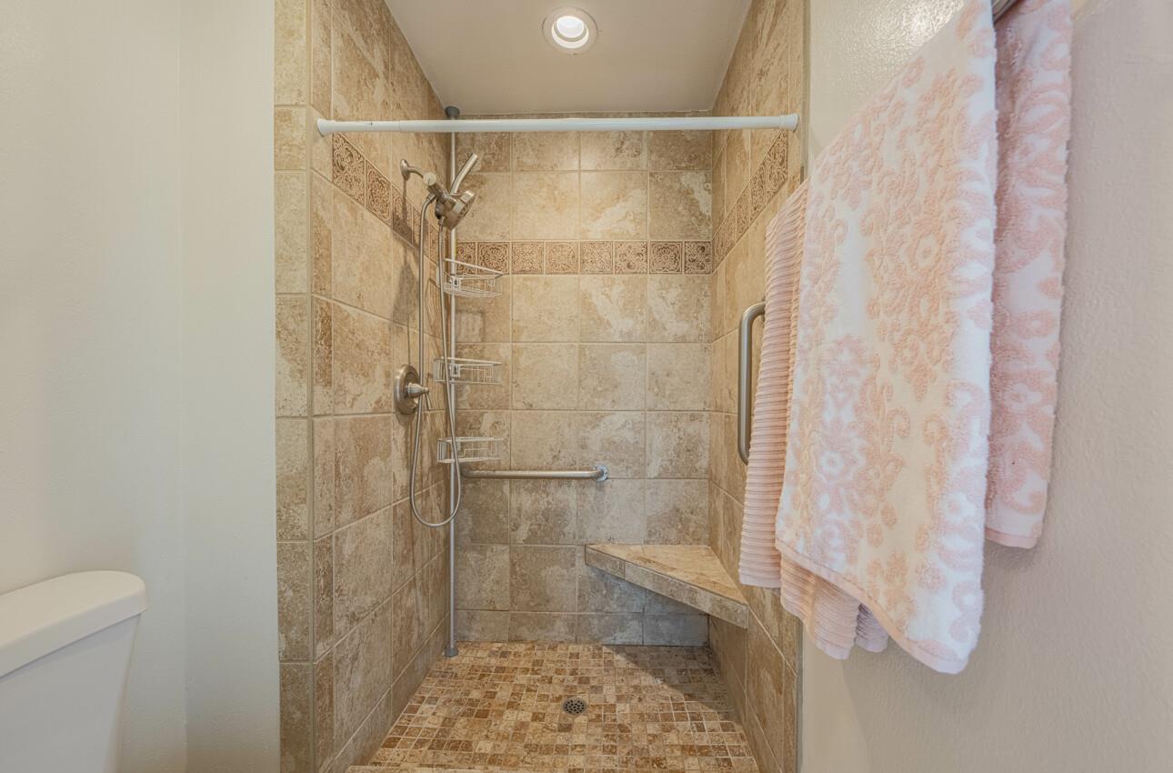 Detail Gallery Image 23 of 34 For 1676 Flores St, Seaside,  CA 93955 - 4 Beds | 2 Baths