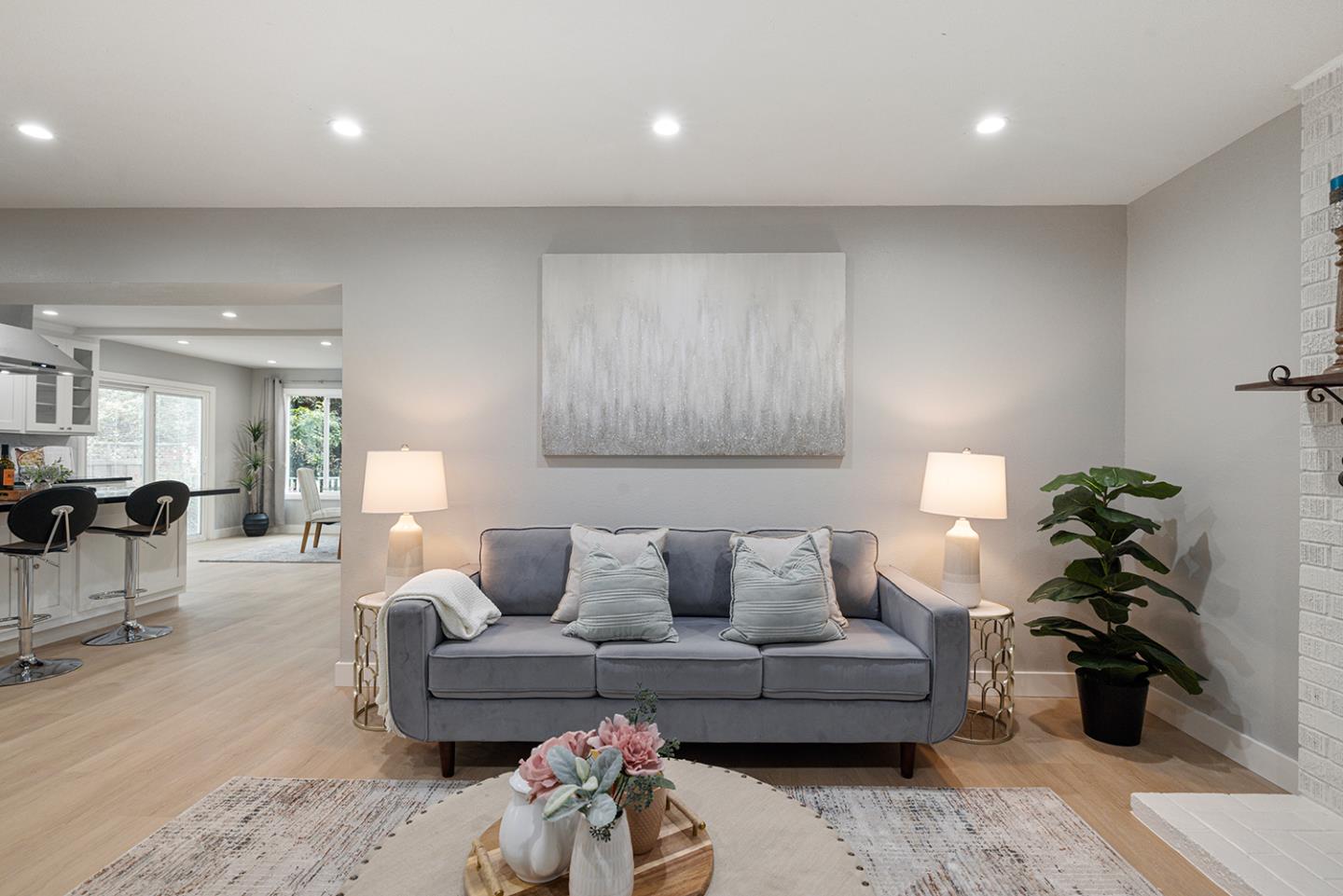 Detail Gallery Image 20 of 71 For 1001 Everglades Dr, Pacifica,  CA 94044 - 6 Beds | 3 Baths