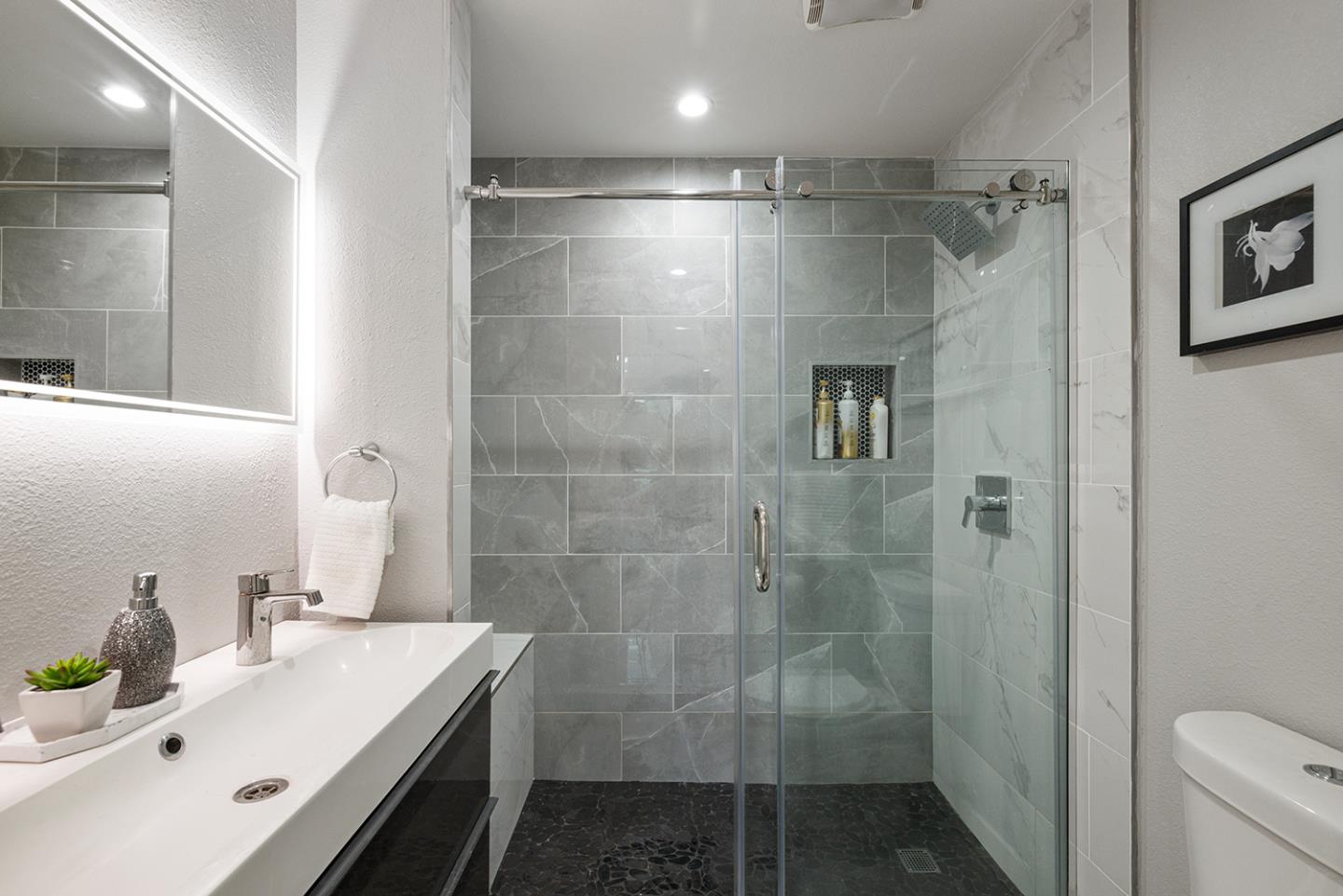 Detail Gallery Image 32 of 71 For 1001 Everglades Dr, Pacifica,  CA 94044 - 6 Beds | 3 Baths