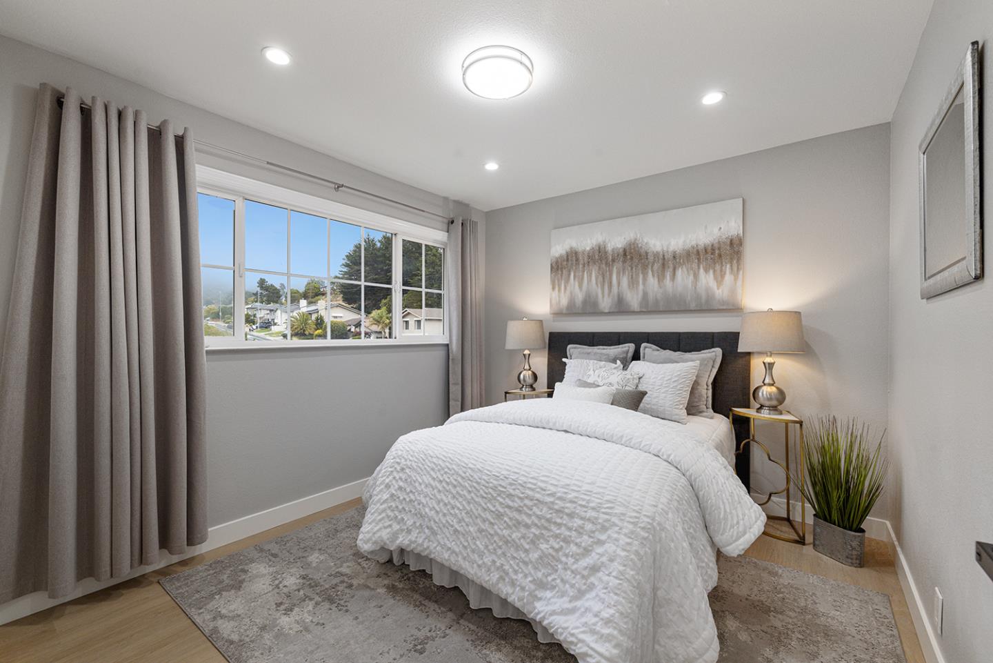 Detail Gallery Image 41 of 71 For 1001 Everglades Dr, Pacifica,  CA 94044 - 6 Beds | 3 Baths