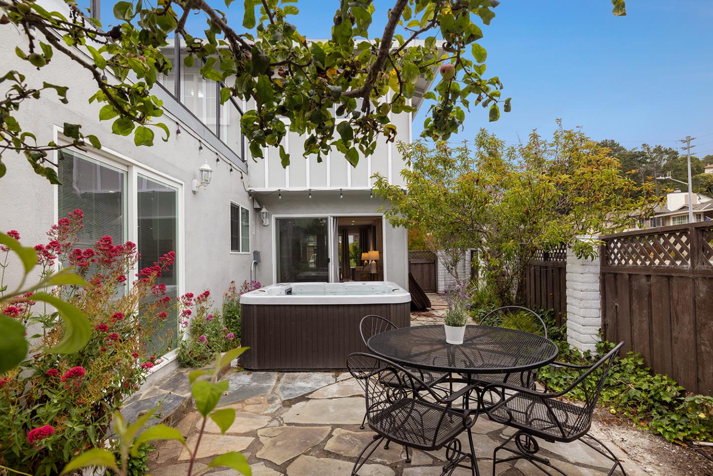 Detail Gallery Image 55 of 71 For 1001 Everglades Dr, Pacifica,  CA 94044 - 6 Beds | 3 Baths
