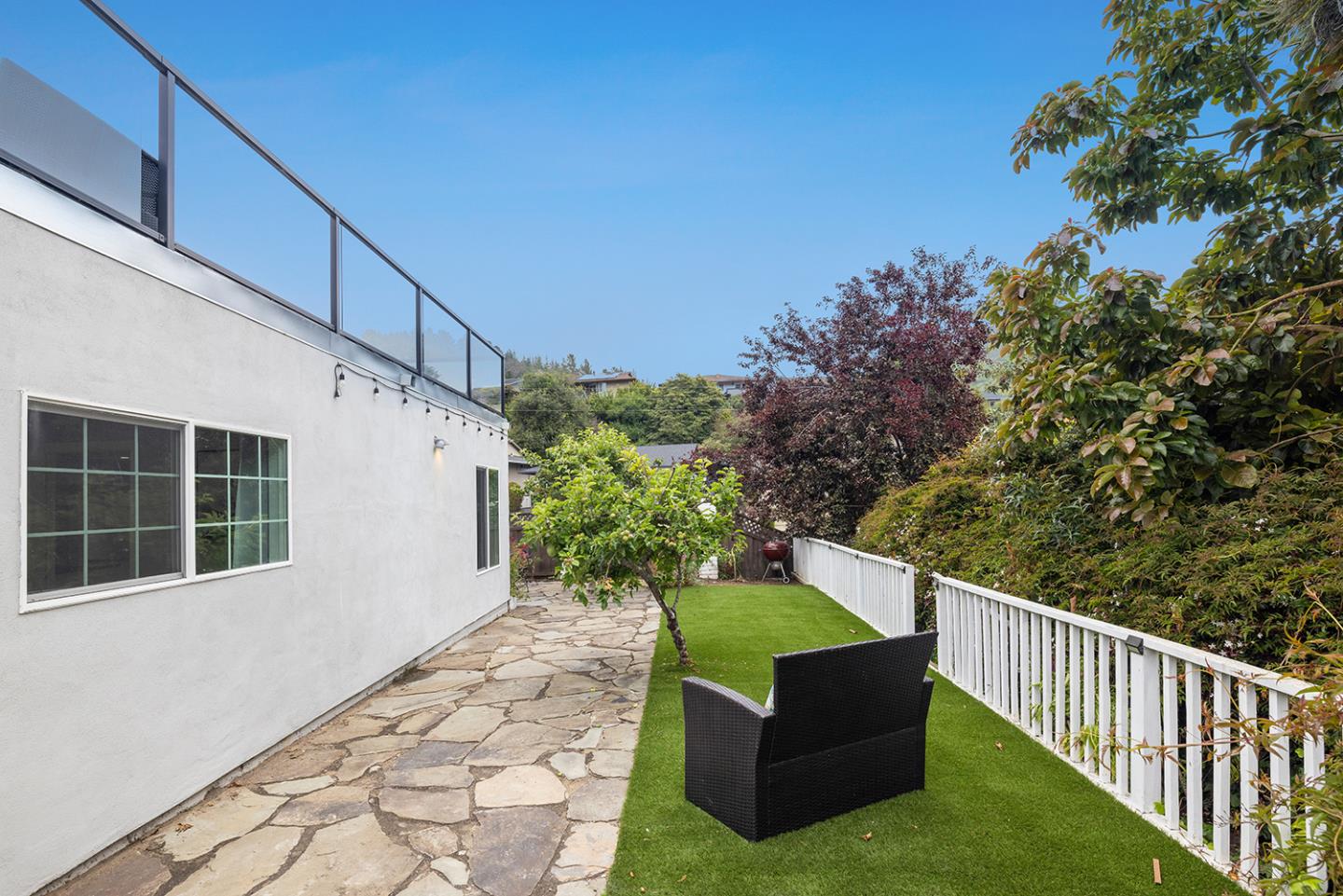 Detail Gallery Image 59 of 71 For 1001 Everglades Dr, Pacifica,  CA 94044 - 6 Beds | 3 Baths