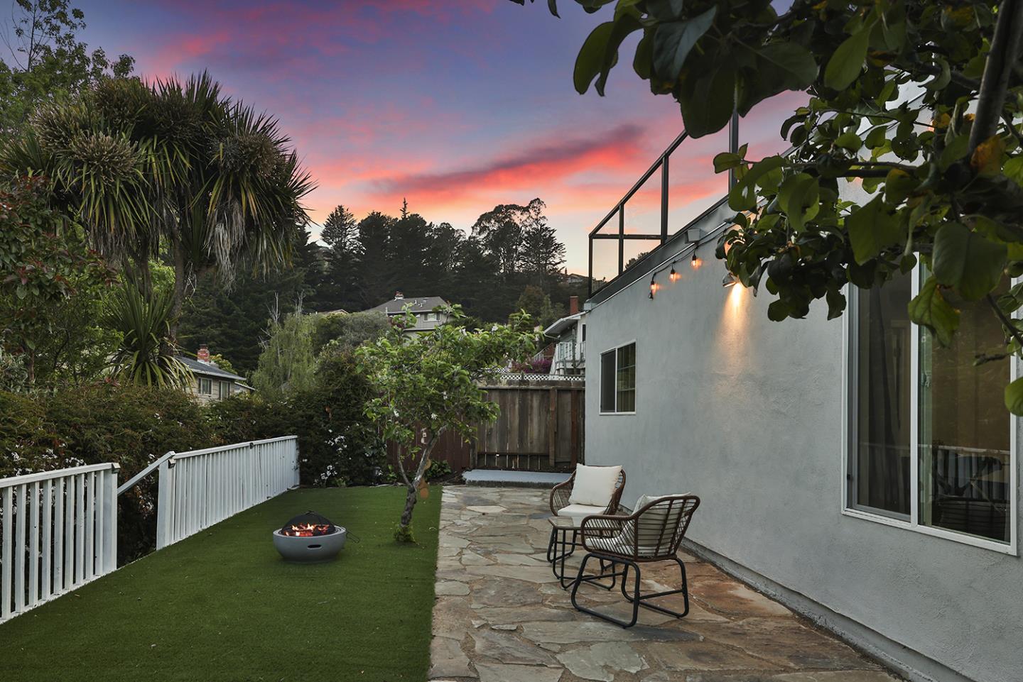 Detail Gallery Image 64 of 71 For 1001 Everglades Dr, Pacifica,  CA 94044 - 6 Beds | 3 Baths