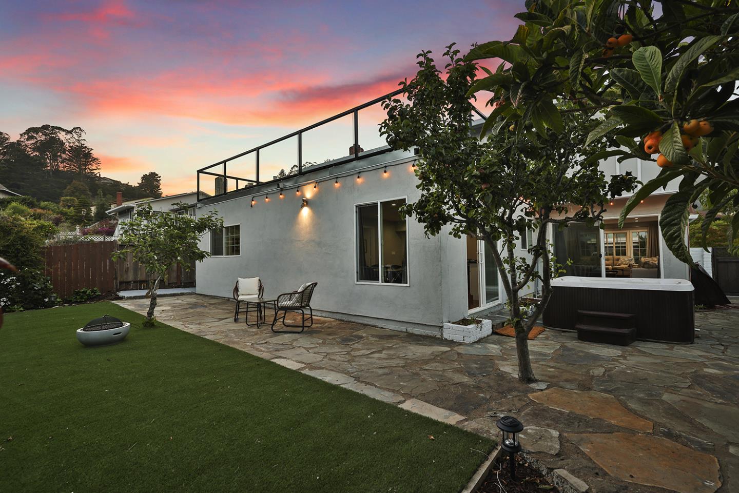Detail Gallery Image 65 of 71 For 1001 Everglades Dr, Pacifica,  CA 94044 - 6 Beds | 3 Baths