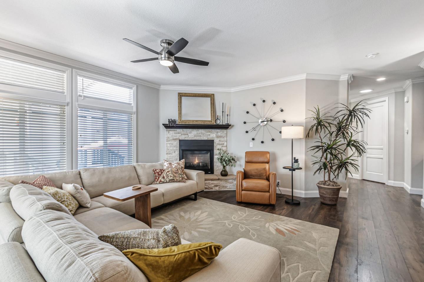 Detail Gallery Image 10 of 70 For 821 Villa Teresa Way #821,  San Jose,  CA 95123 - 3 Beds | 2 Baths