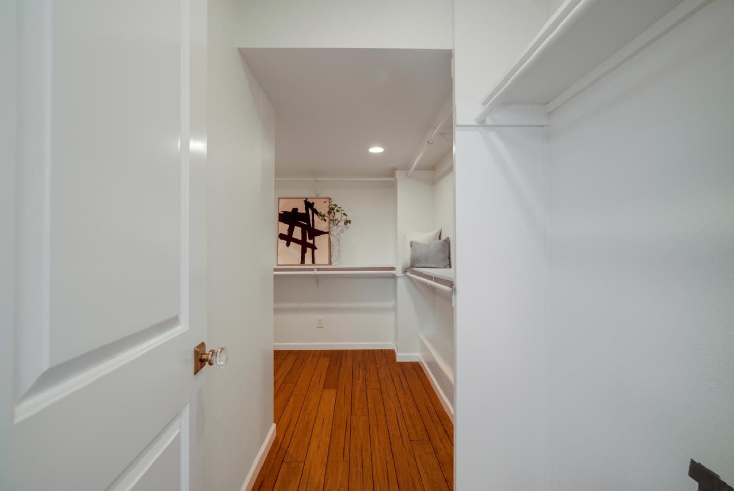 Detail Gallery Image 22 of 42 For 2238 Lincoln St, East Palo Alto,  CA 94303 - 4 Beds | 2/1 Baths