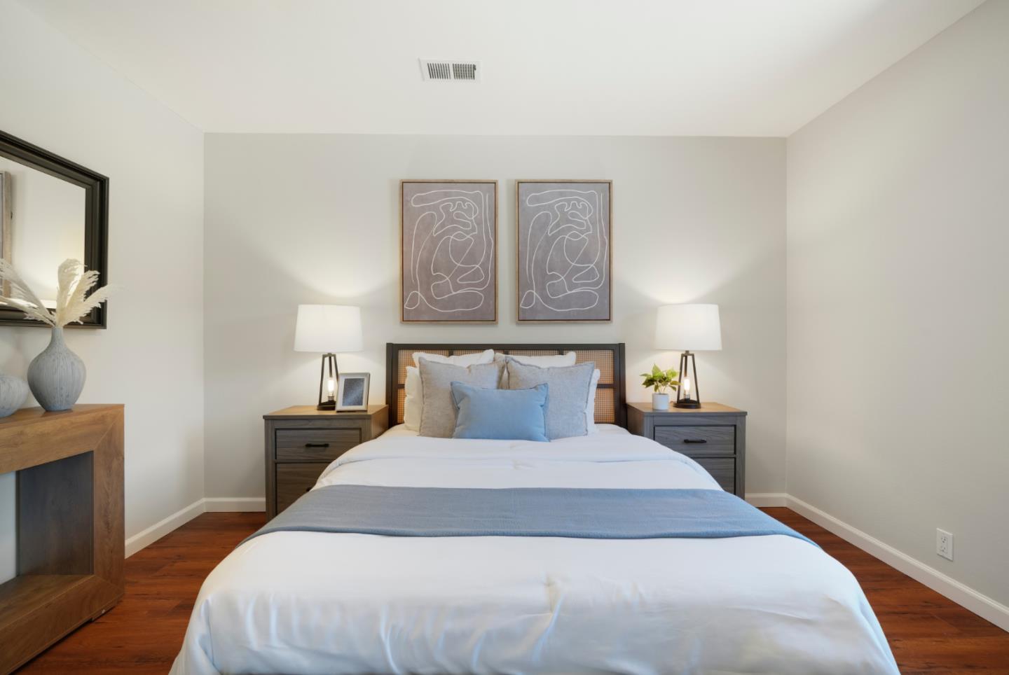 Detail Gallery Image 28 of 42 For 2238 Lincoln St, East Palo Alto,  CA 94303 - 4 Beds | 2/1 Baths