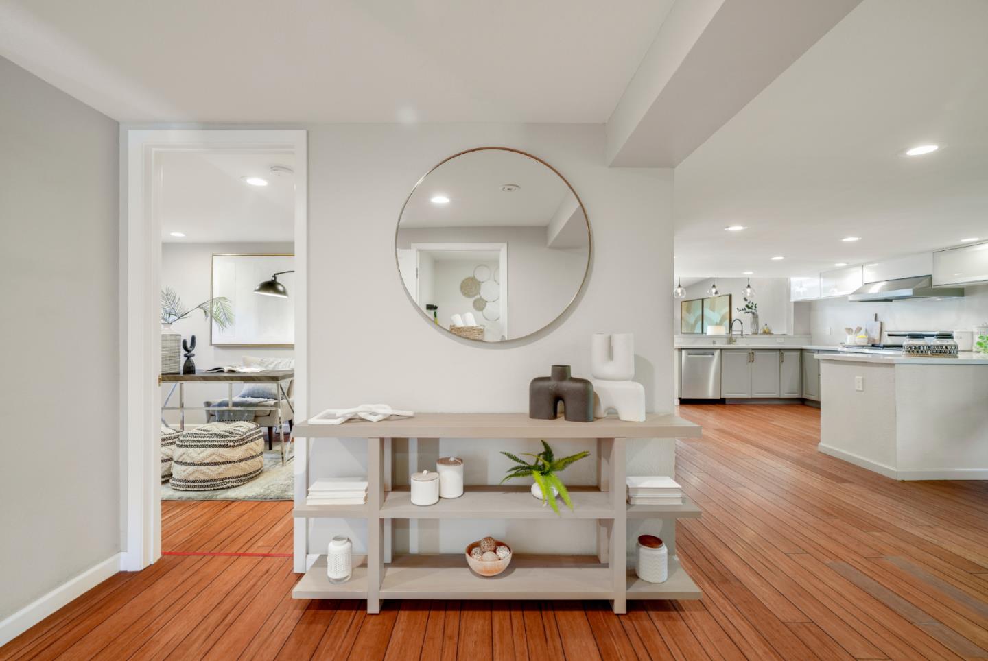 Detail Gallery Image 5 of 42 For 2238 Lincoln St, East Palo Alto,  CA 94303 - 4 Beds | 2/1 Baths
