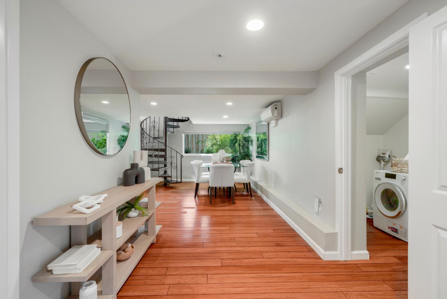 Detail Gallery Image 7 of 42 For 2238 Lincoln St, East Palo Alto,  CA 94303 - 4 Beds | 2/1 Baths