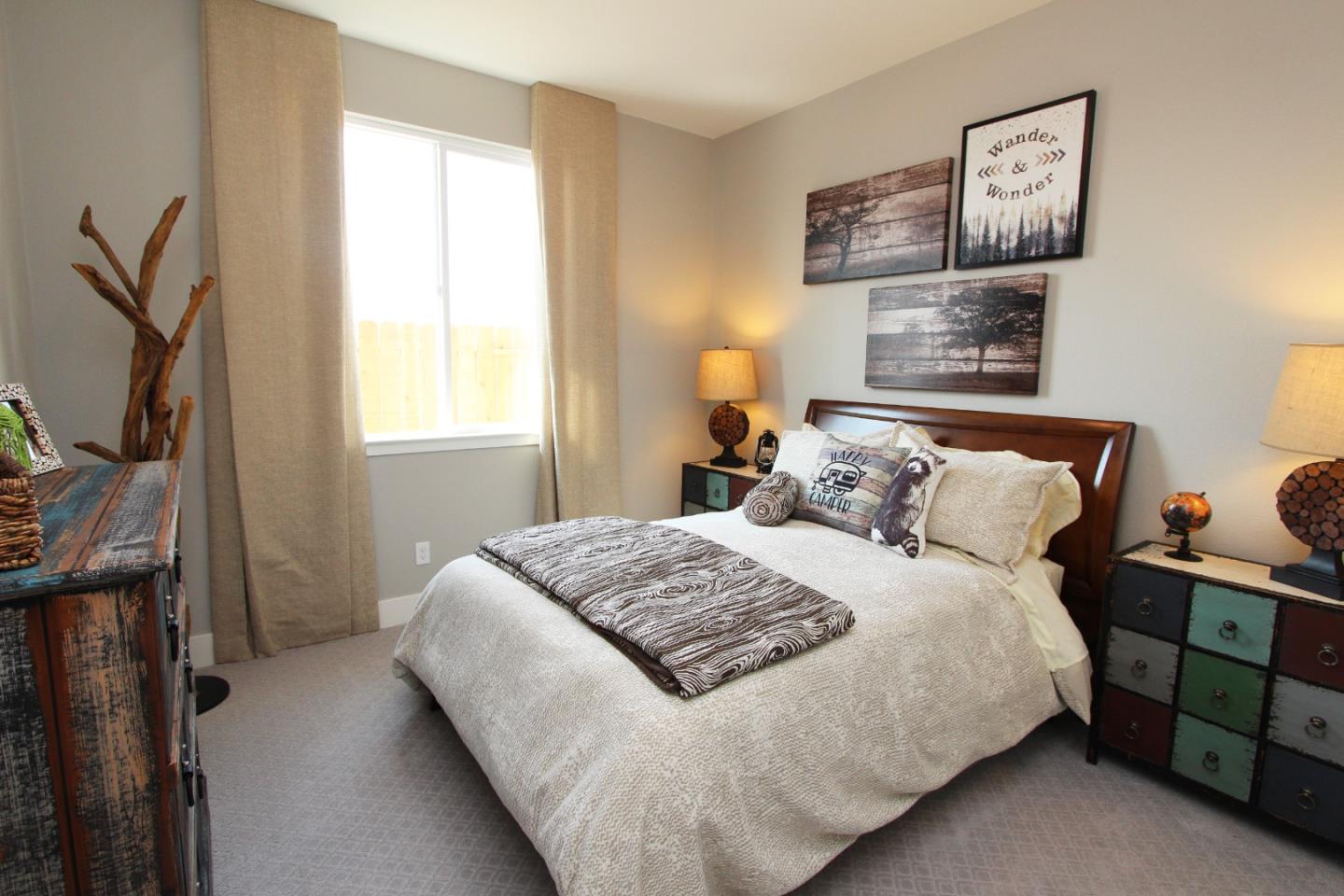 Detail Gallery Image 13 of 19 For 1212 Gypsum Dr #2-3,  Los Banos,  CA 93635 - 4 Beds | 2 Baths