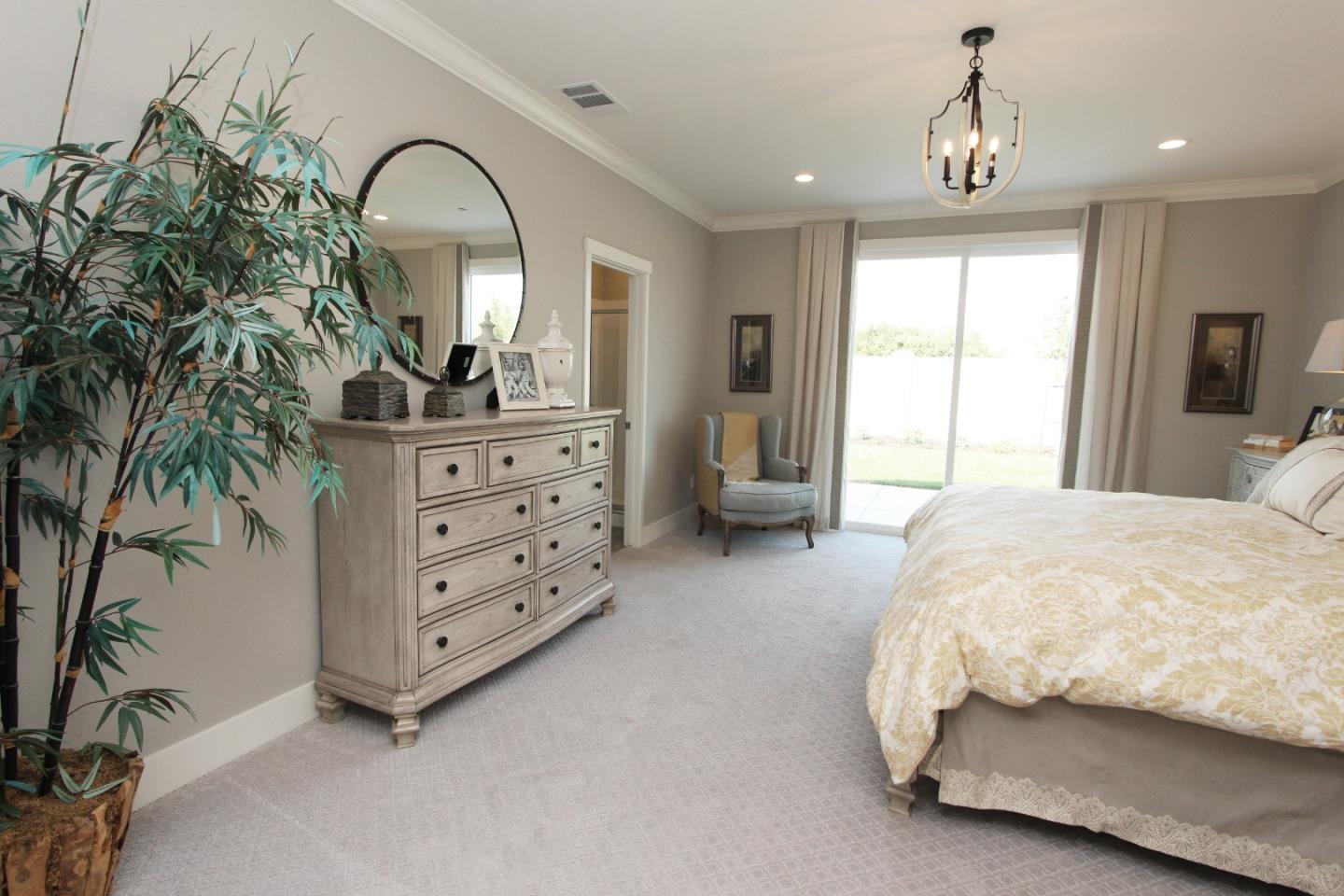 Detail Gallery Image 14 of 19 For 1212 Gypsum Dr #2-3,  Los Banos,  CA 93635 - 4 Beds | 2 Baths