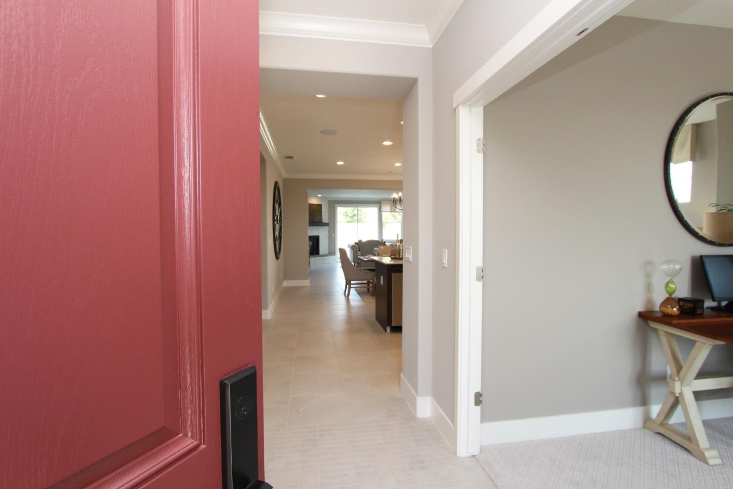 Detail Gallery Image 2 of 19 For 1212 Gypsum Dr #2-3,  Los Banos,  CA 93635 - 4 Beds | 2 Baths