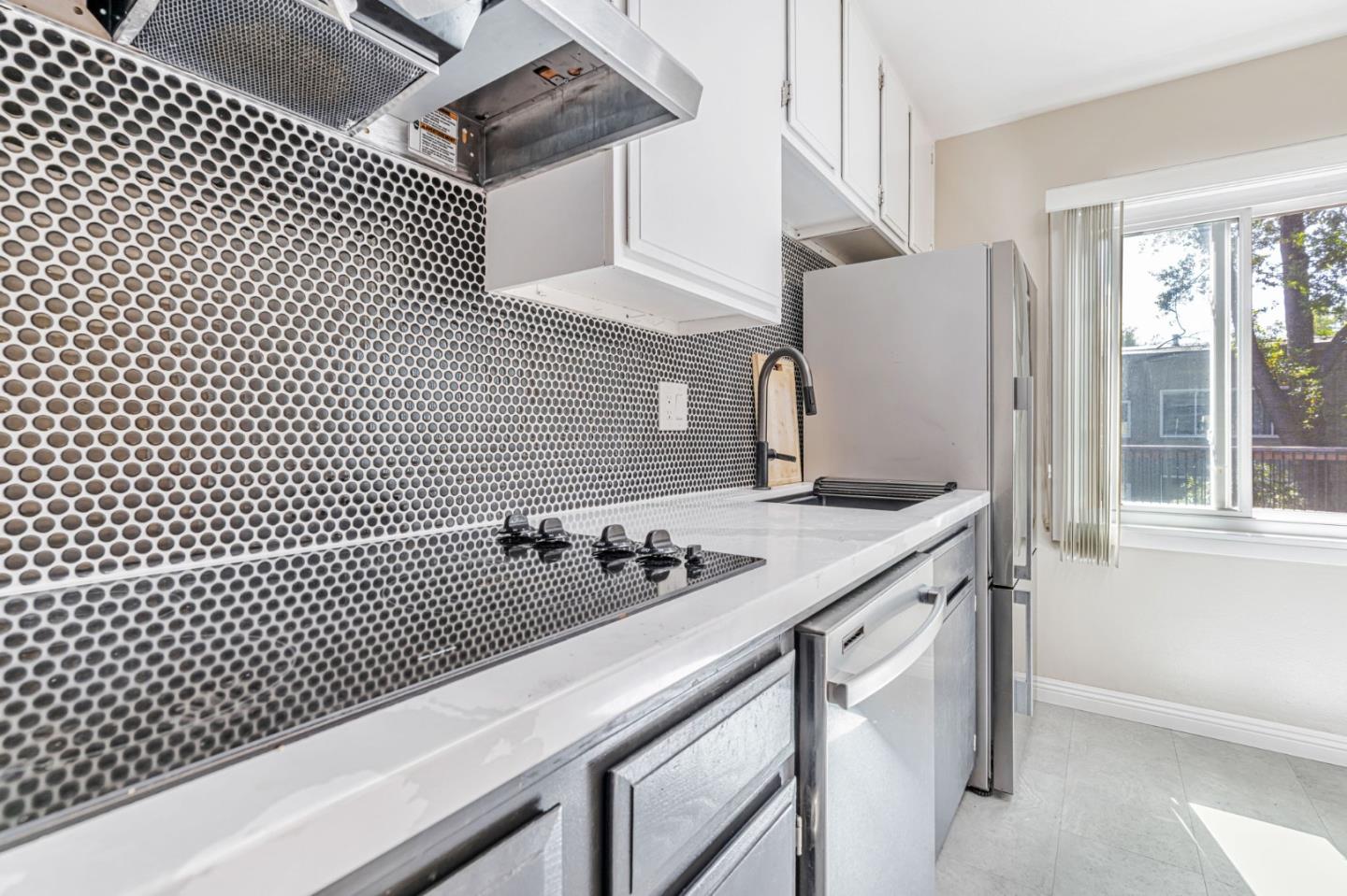 Detail Gallery Image 24 of 41 For 177 N El Camino Real #34,  San Mateo,  CA 94401 - 1 Beds | 1 Baths