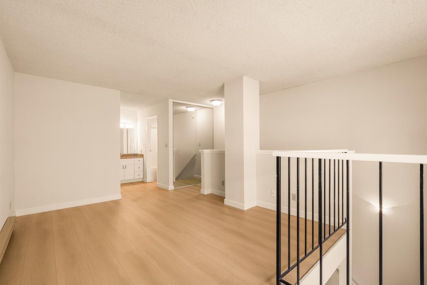 Detail Gallery Image 11 of 34 For 385 Mandarin Dr #11,  Daly City,  CA 94015 - 1 Beds | 1 Baths