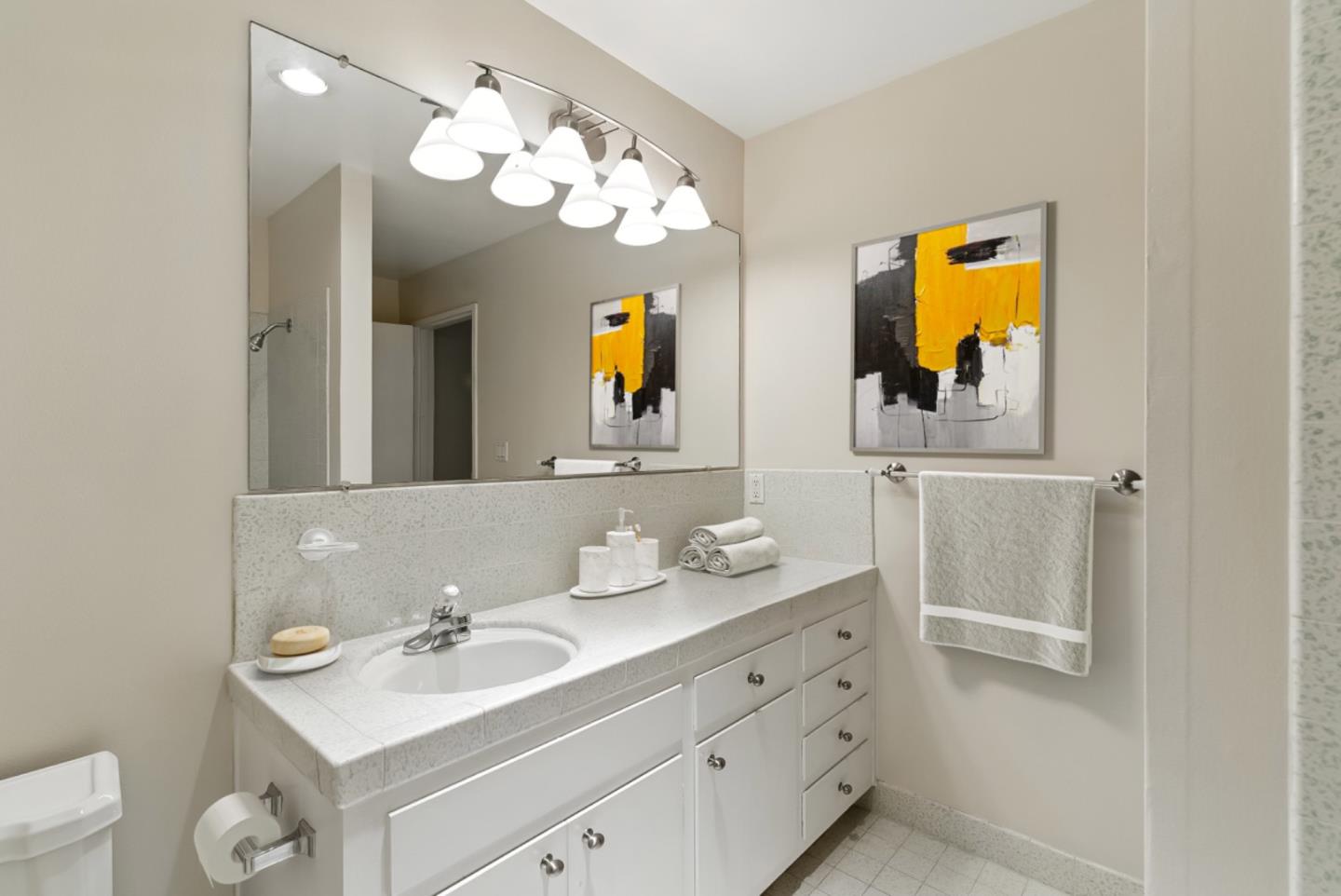 Detail Gallery Image 13 of 32 For 728 Elm St #205,  San Carlos,  CA 94070 - 2 Beds | 2 Baths