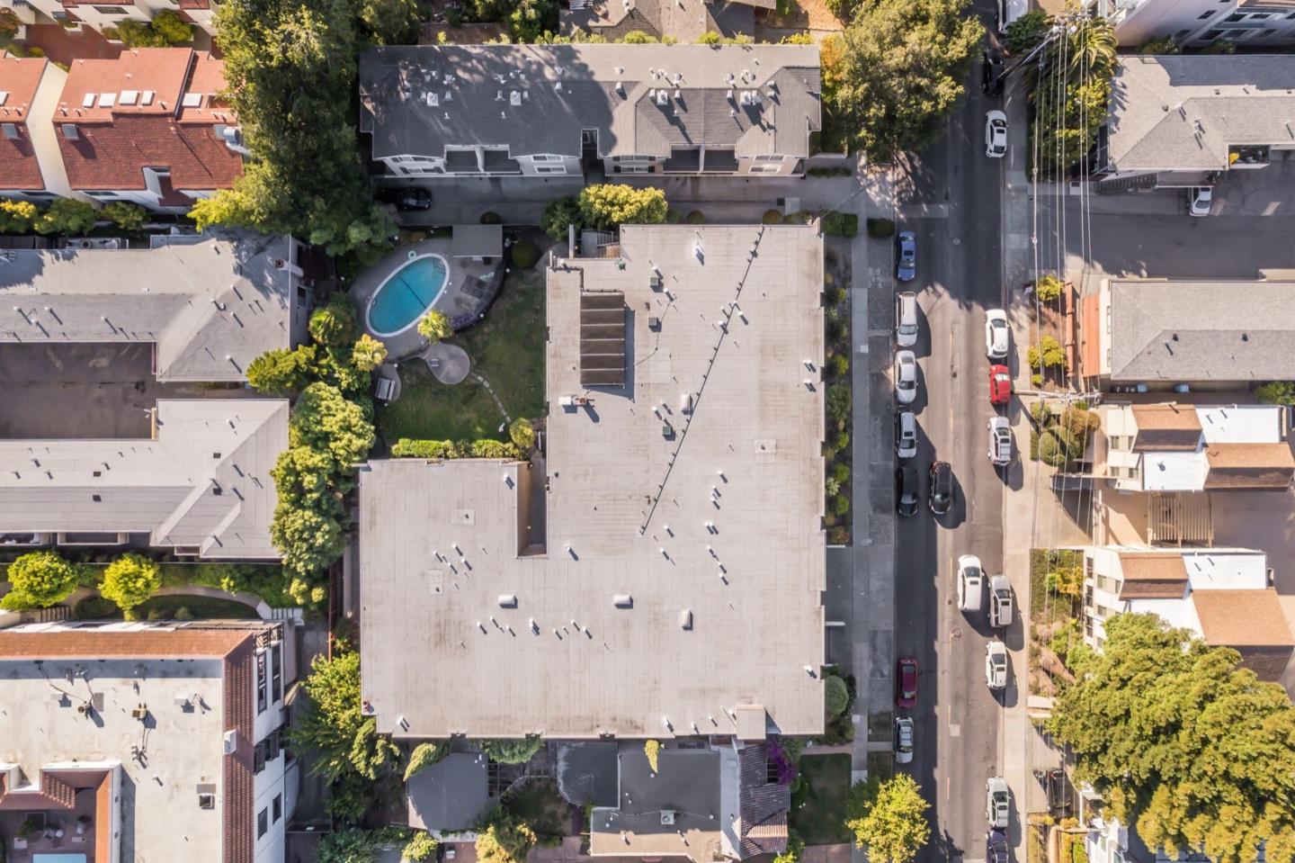 Detail Gallery Image 30 of 32 For 728 Elm St #205,  San Carlos,  CA 94070 - 2 Beds | 2 Baths