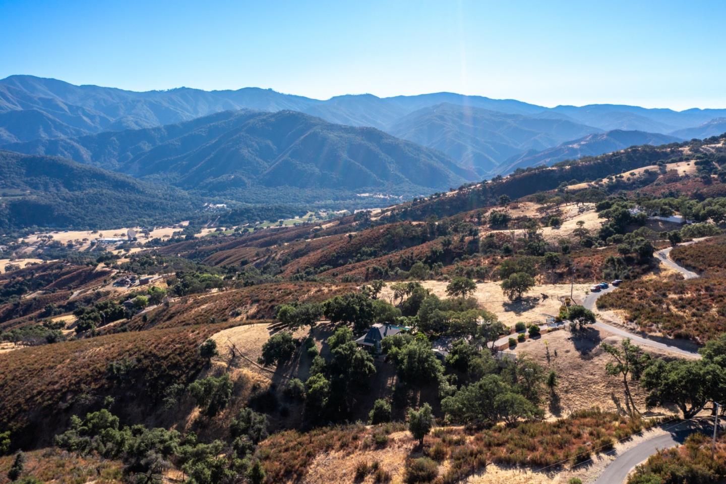 Detail Gallery Image 3 of 48 For 31 Asoleado Pl, Carmel Valley,  CA 93924 - 3 Beds | 3 Baths