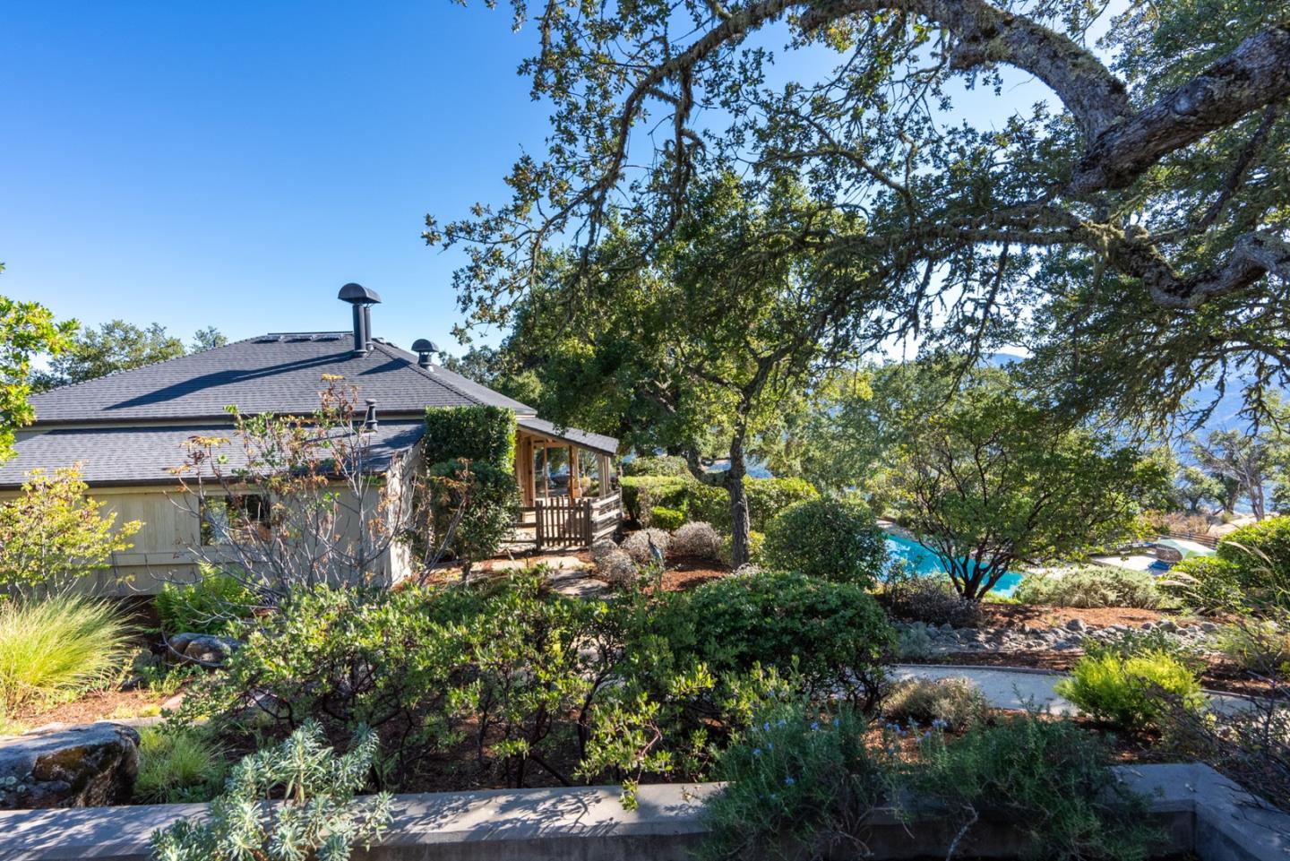 Detail Gallery Image 34 of 48 For 31 Asoleado Pl, Carmel Valley,  CA 93924 - 3 Beds | 3 Baths