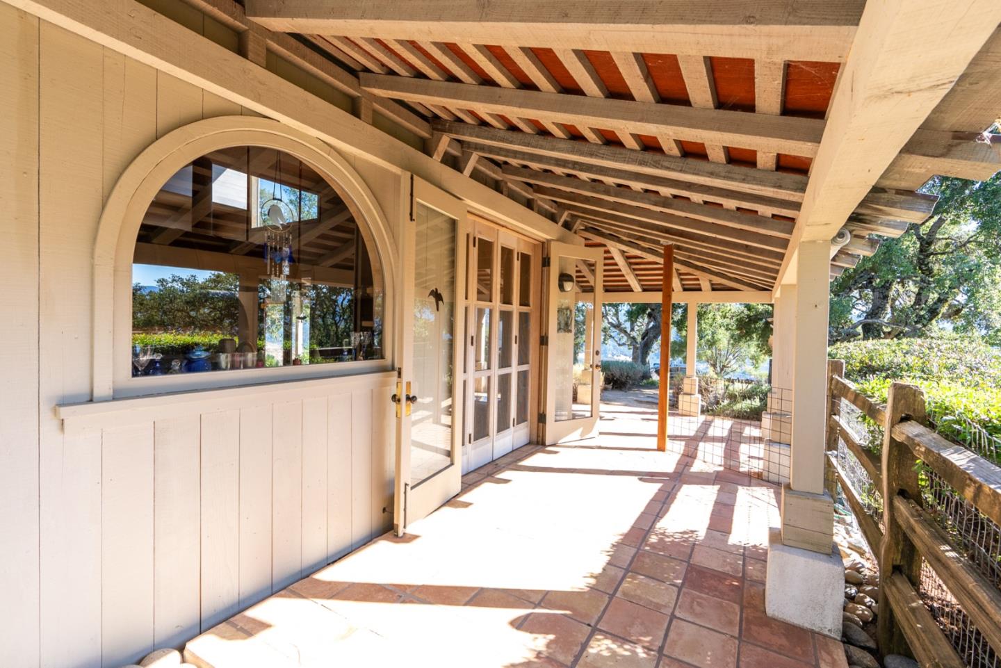 Detail Gallery Image 5 of 48 For 31 Asoleado Pl, Carmel Valley,  CA 93924 - 3 Beds | 3 Baths