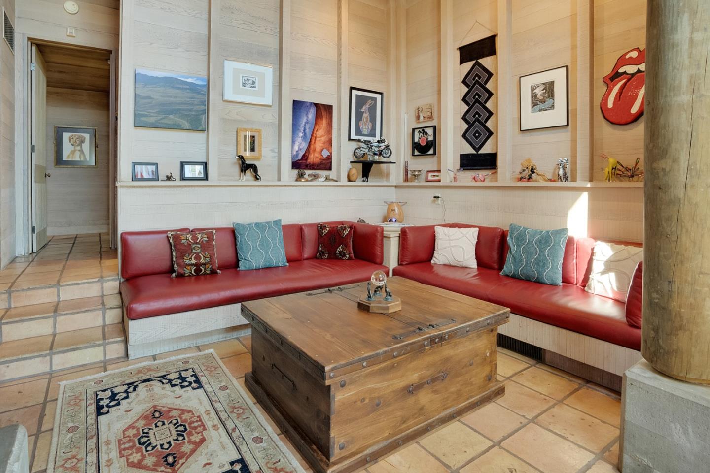 Detail Gallery Image 7 of 48 For 31 Asoleado Pl, Carmel Valley,  CA 93924 - 3 Beds | 3 Baths