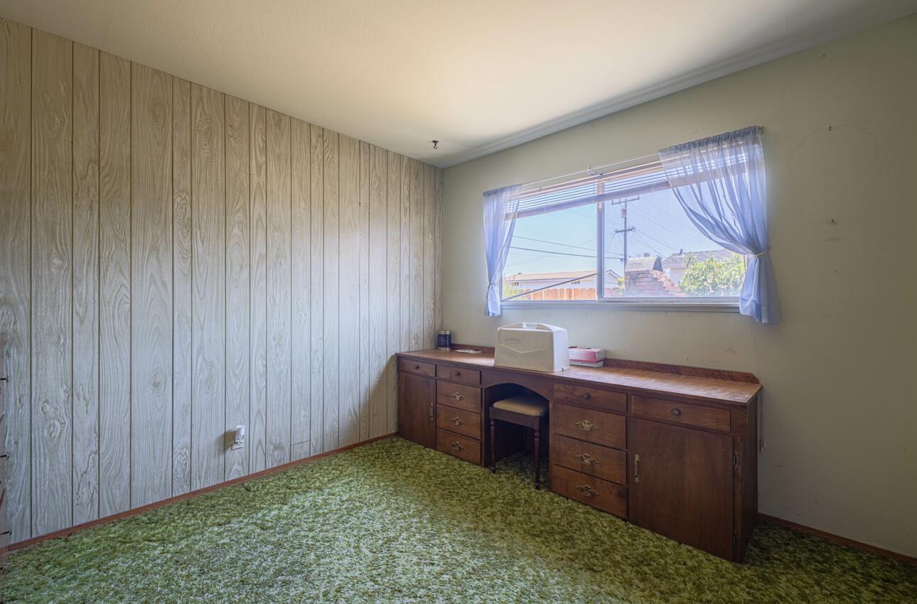 Detail Gallery Image 16 of 25 For 824 Fairfax Dr, Salinas,  CA 93901 - 3 Beds | 1 Baths