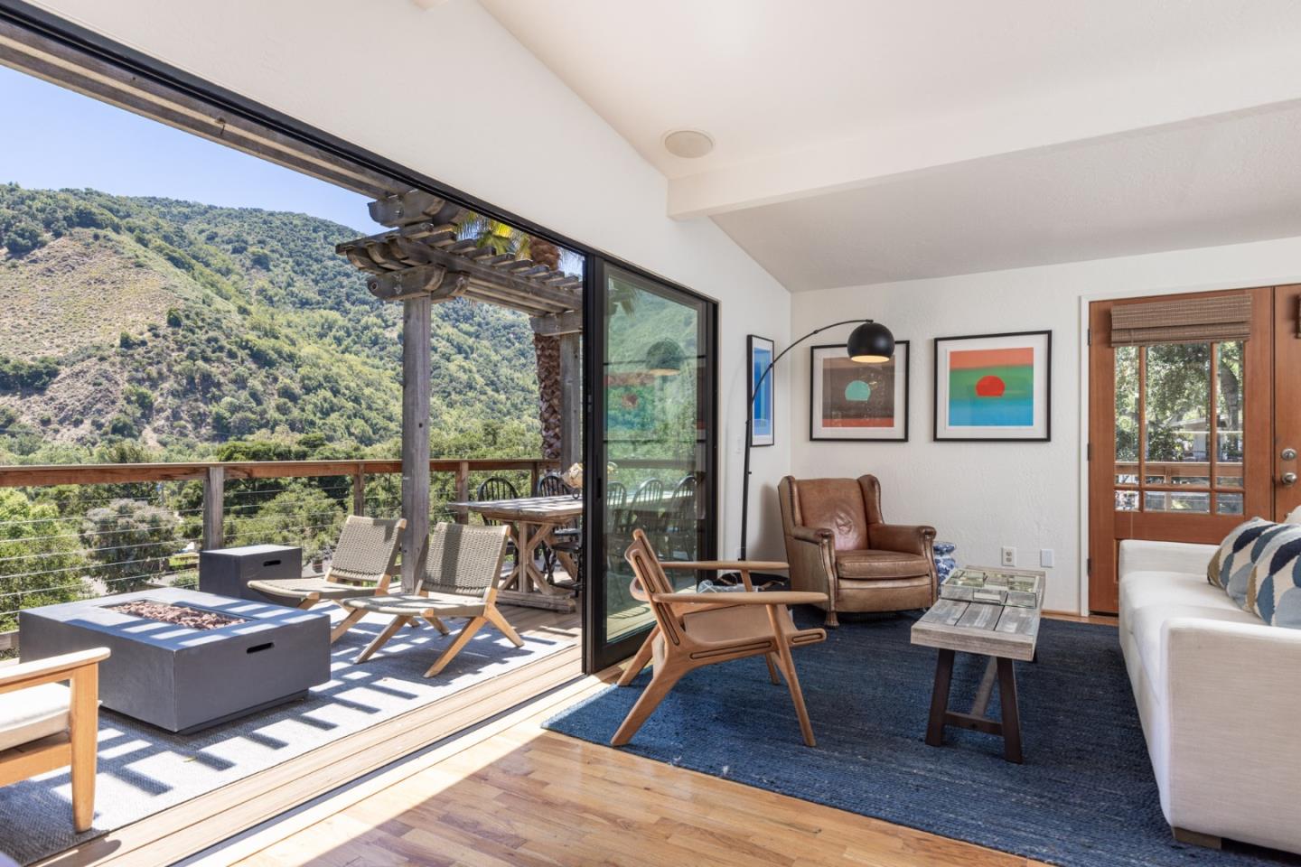 Detail Gallery Image 9 of 31 For 55 Paso Cresta, Carmel Valley,  CA 93924 - 3 Beds | 2 Baths