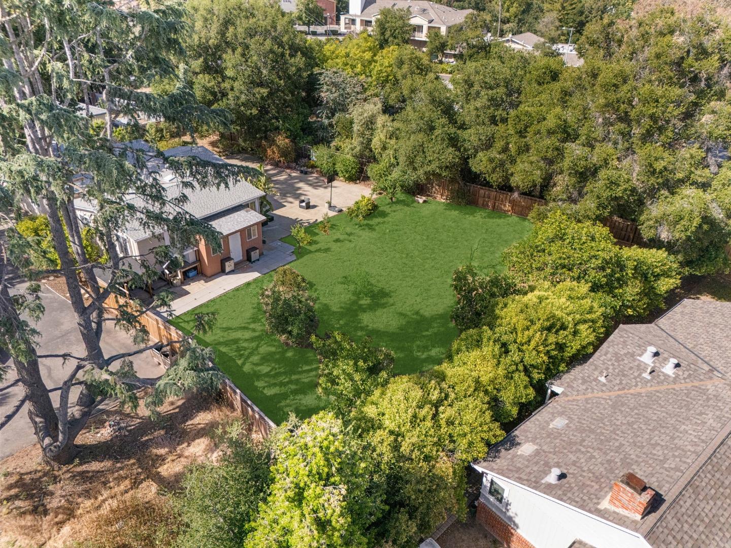 Detail Gallery Image 7 of 13 For 980-B Lundy Ln, Los Altos,  CA 94024 - – Beds | – Baths