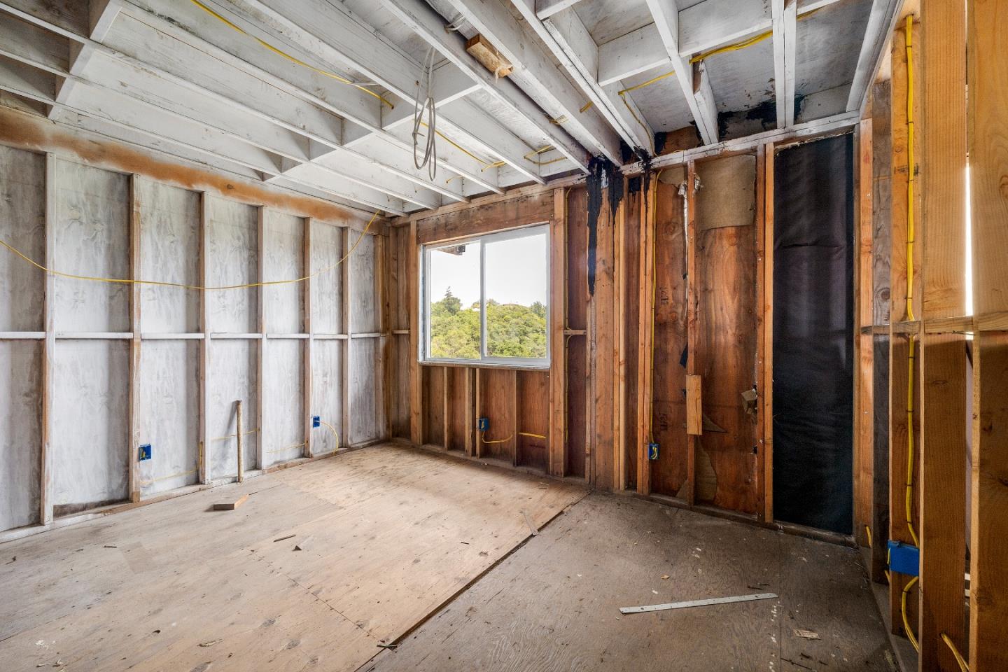 Detail Gallery Image 12 of 37 For 546 Cuesta Dr, Aptos,  CA 95003 - 4 Beds | 3/2 Baths
