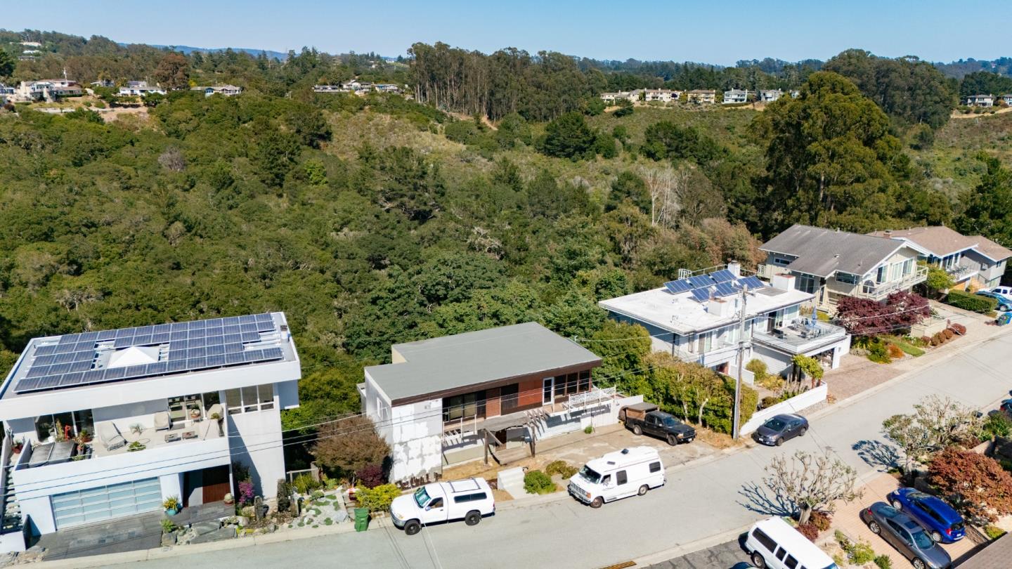 Detail Gallery Image 3 of 37 For 546 Cuesta Dr, Aptos,  CA 95003 - 4 Beds | 3/2 Baths
