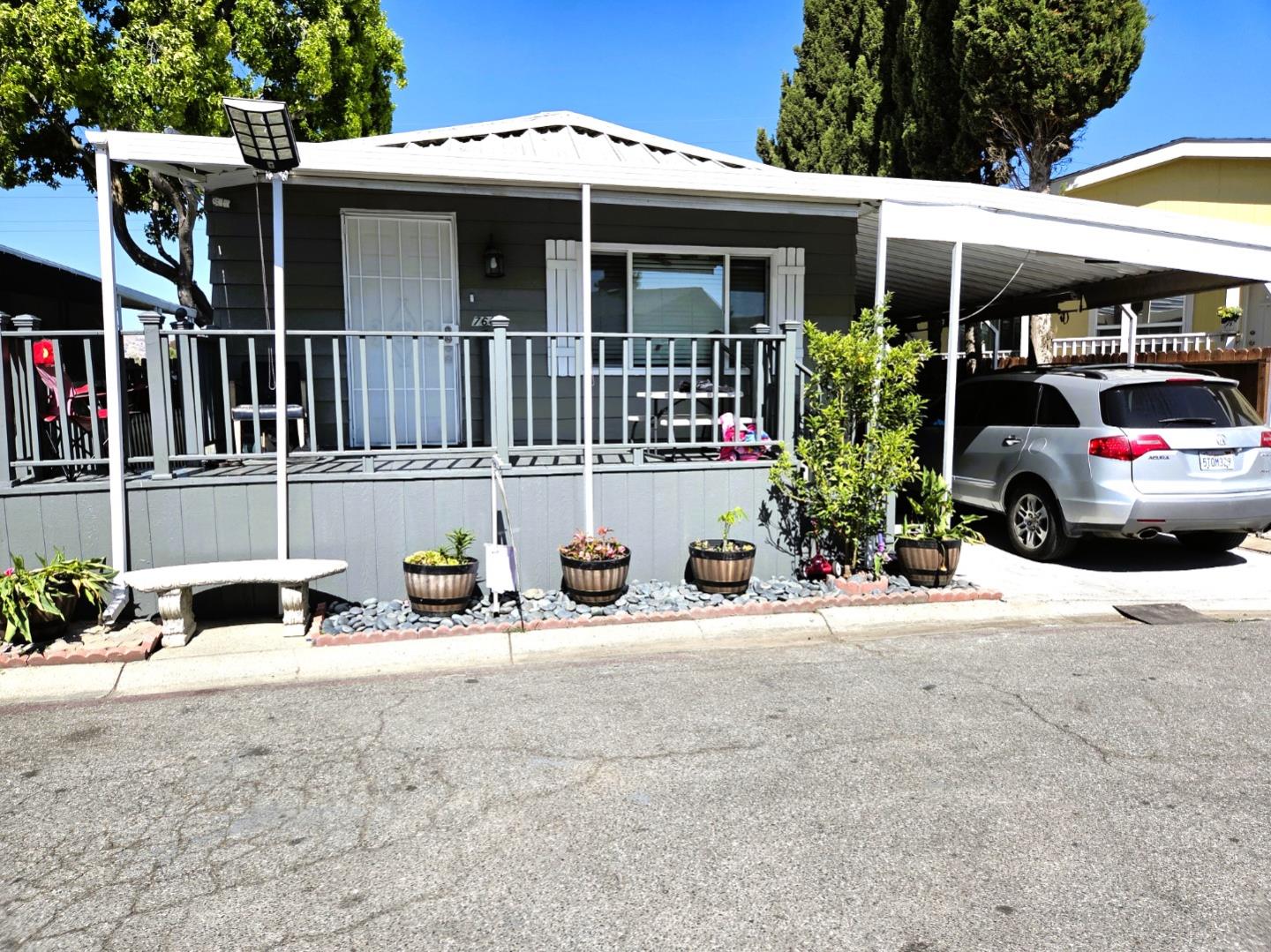 Detail Gallery Image 2 of 13 For 766 Spindrift #766,  San Jose,  CA 95134 - 2 Beds | 2 Baths