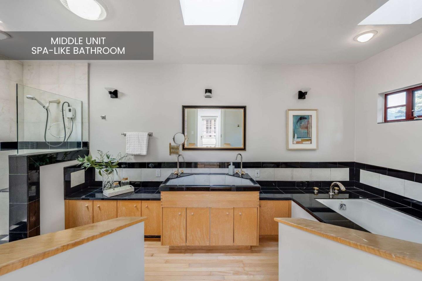 Detail Gallery Image 16 of 41 For 2513 Alpine Rd, Menlo Park,  CA 94025 - – Beds | – Baths