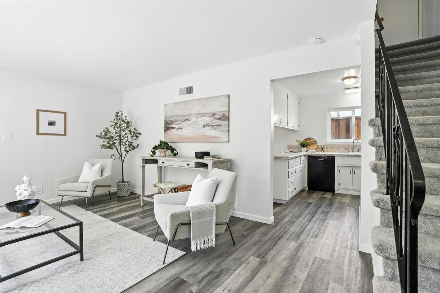 Detail Gallery Image 13 of 62 For 946 Laguna Ave, Burlingame,  CA 94010 - – Beds | – Baths