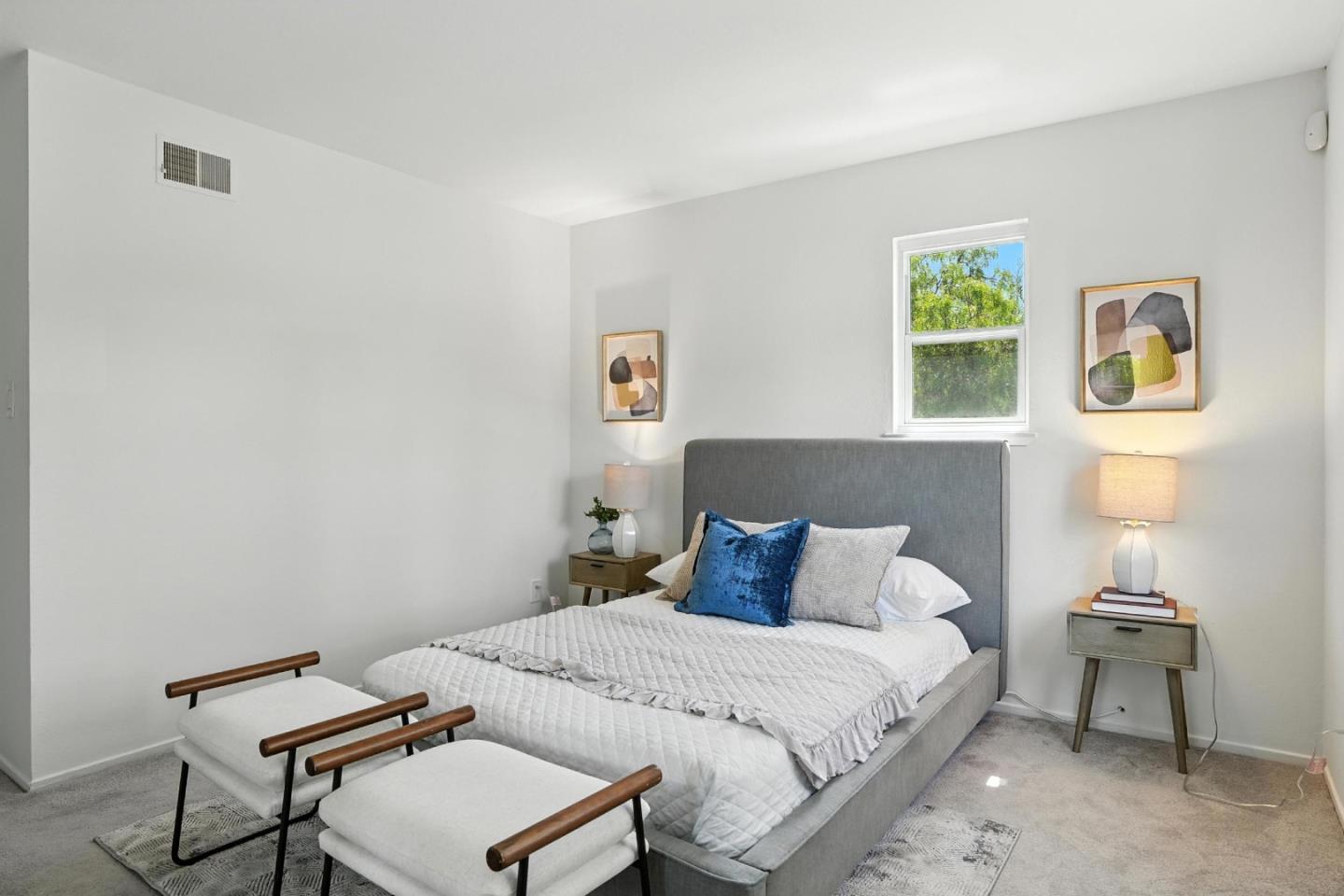Detail Gallery Image 17 of 62 For 946 Laguna Ave, Burlingame,  CA 94010 - – Beds | – Baths