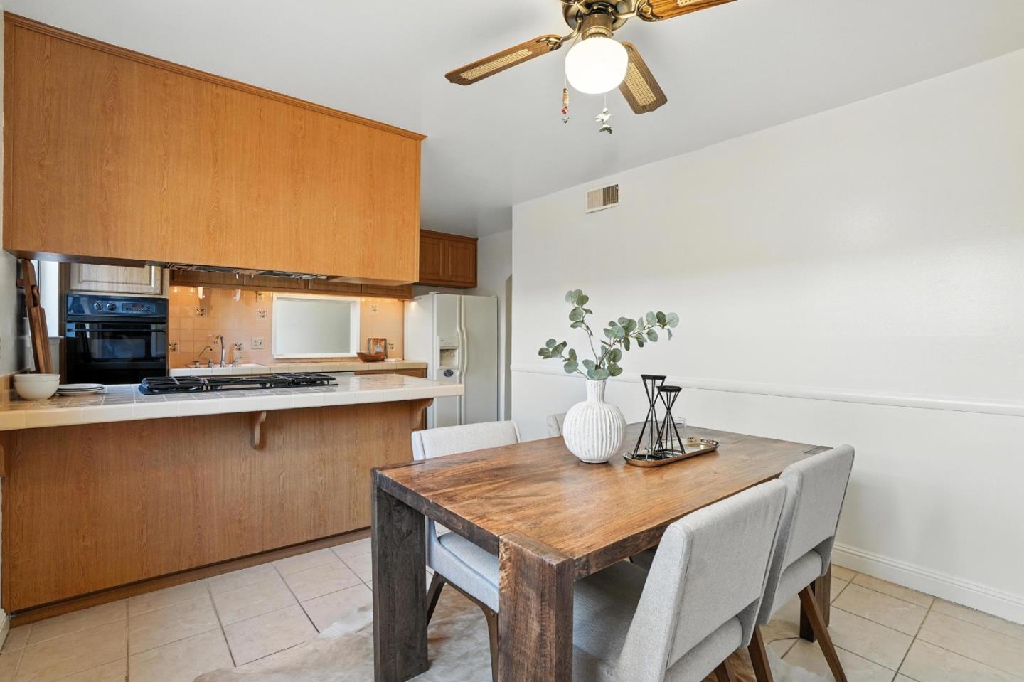Detail Gallery Image 37 of 62 For 946 Laguna Ave, Burlingame,  CA 94010 - – Beds | – Baths
