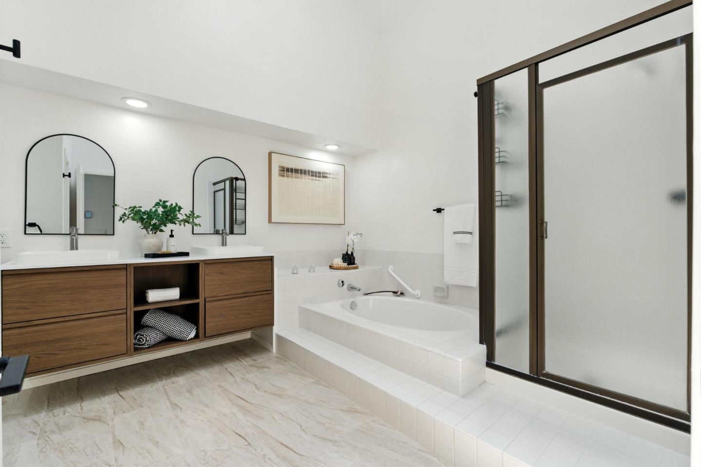 Detail Gallery Image 14 of 31 For 1862 Stratton Cir, Walnut Creek,  CA 94598 - 3 Beds | 2/1 Baths