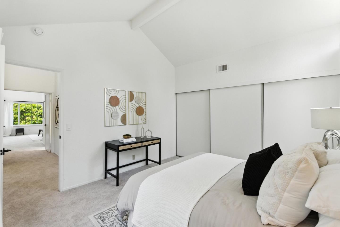 Detail Gallery Image 15 of 31 For 1862 Stratton Cir, Walnut Creek,  CA 94598 - 3 Beds | 2/1 Baths