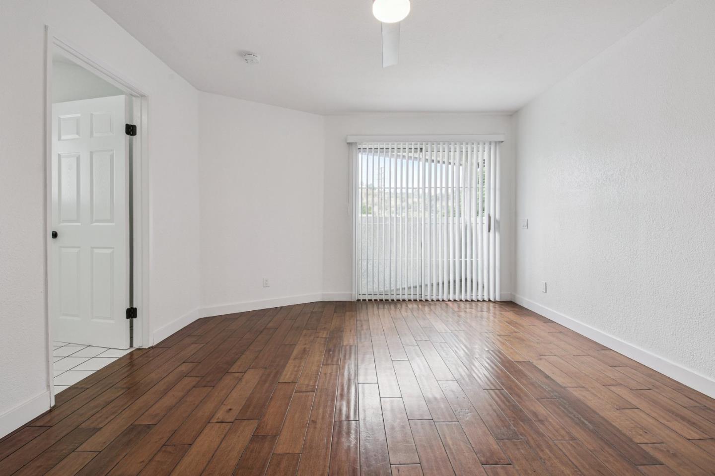 Detail Gallery Image 13 of 15 For 3628 Arroyo Seco Ave, Los Angeles,  CA 90065 - 3 Beds | 2/1 Baths