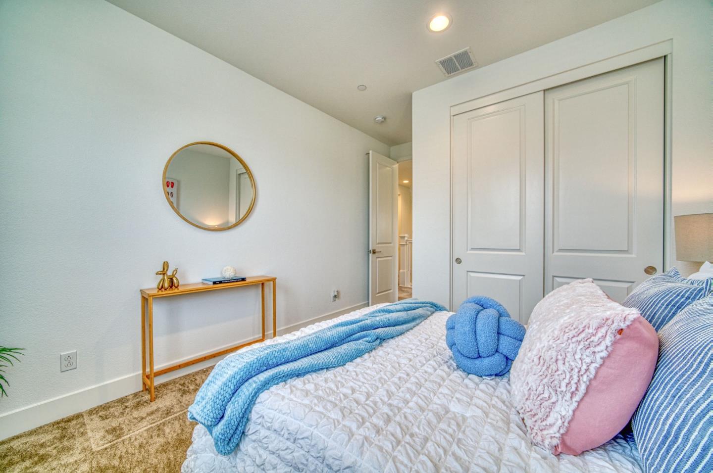 Detail Gallery Image 24 of 50 For 267 Sandy Gulch Dr, Marina,  CA 93933 - 3 Beds | 2/1 Baths