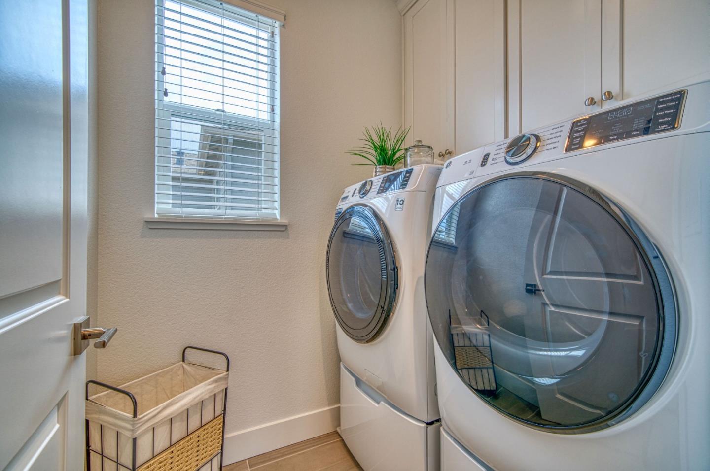 Detail Gallery Image 25 of 50 For 267 Sandy Gulch Dr, Marina,  CA 93933 - 3 Beds | 2/1 Baths