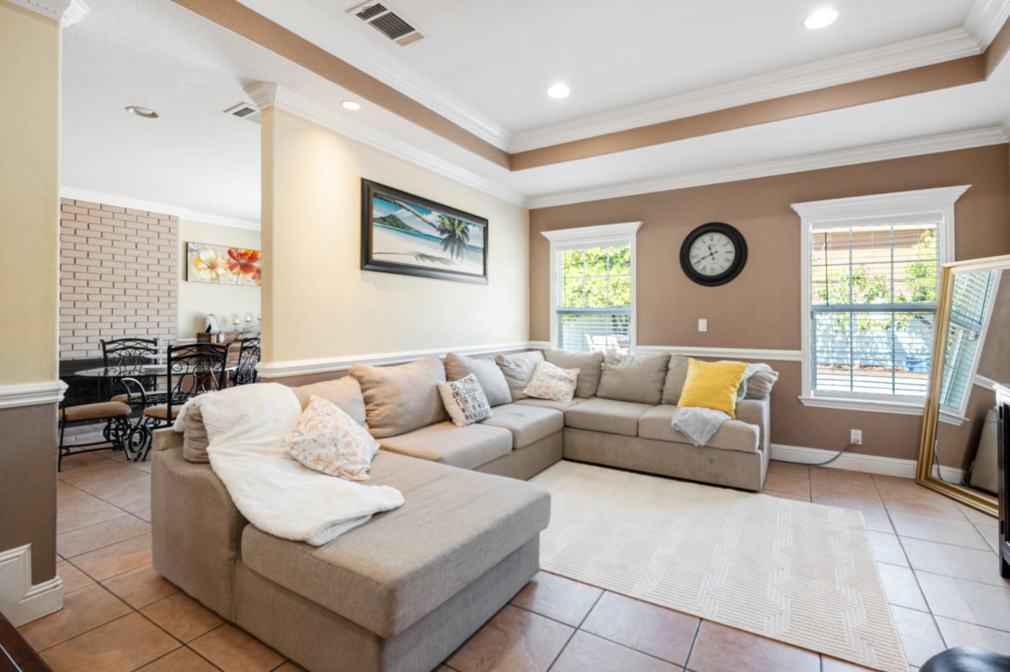Detail Gallery Image 12 of 31 For 2686 Ascot Way, Union City,  CA 94587 - 4 Beds | 2/1 Baths