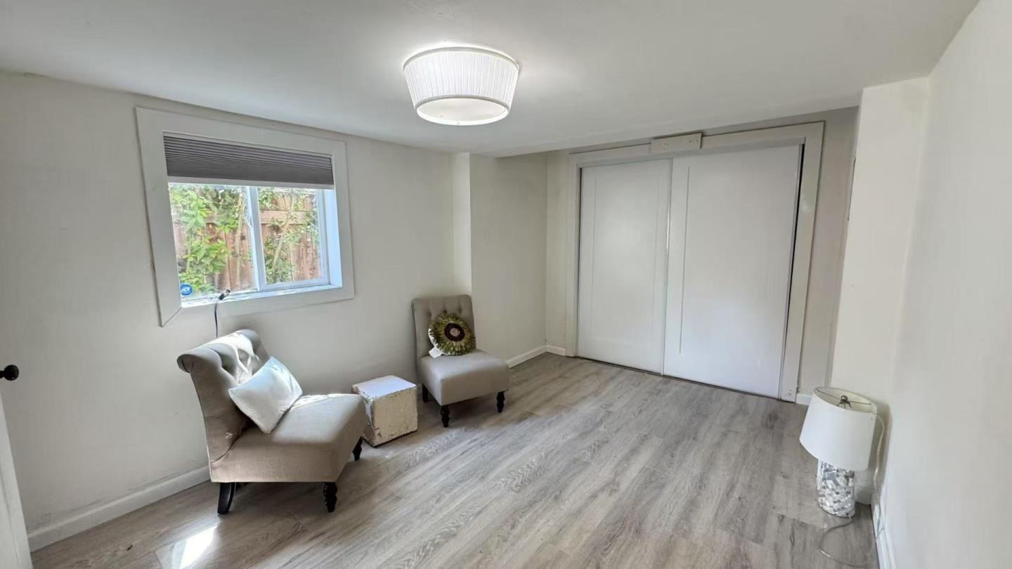 Detail Gallery Image 12 of 14 For 315 Garden St, East Palo Alto,  CA 94303 - 3 Beds | 1/1 Baths