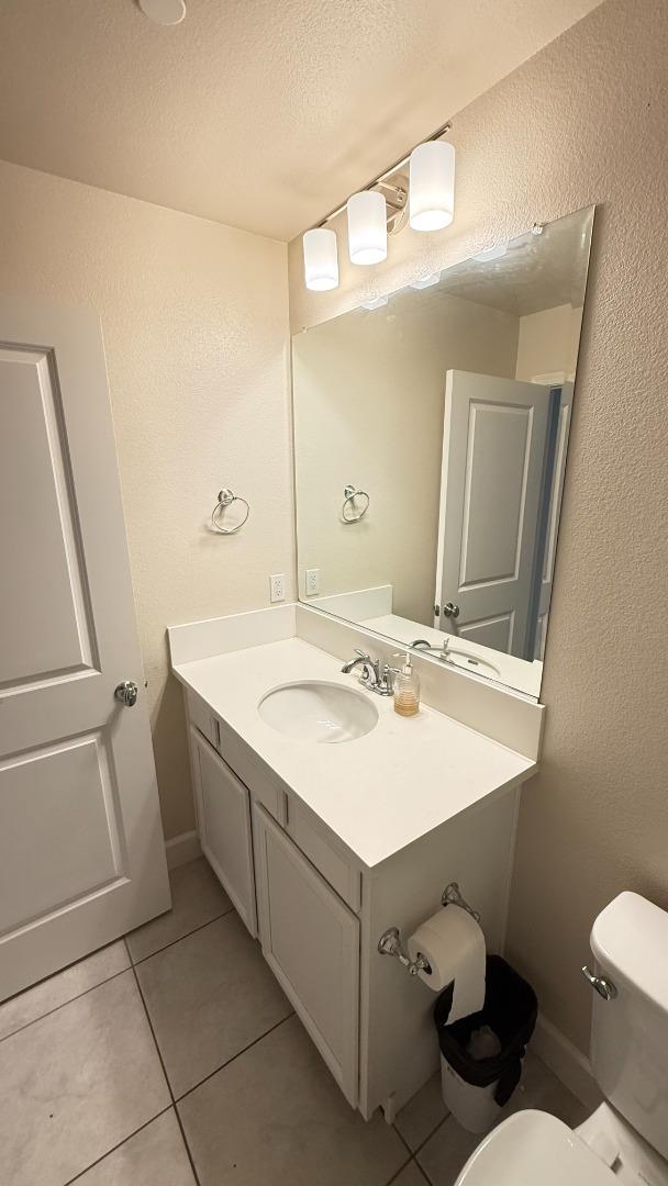 Detail Gallery Image 27 of 32 For 755 Alicante Dr, Hollister,  CA 95023 - 4 Beds | 3 Baths