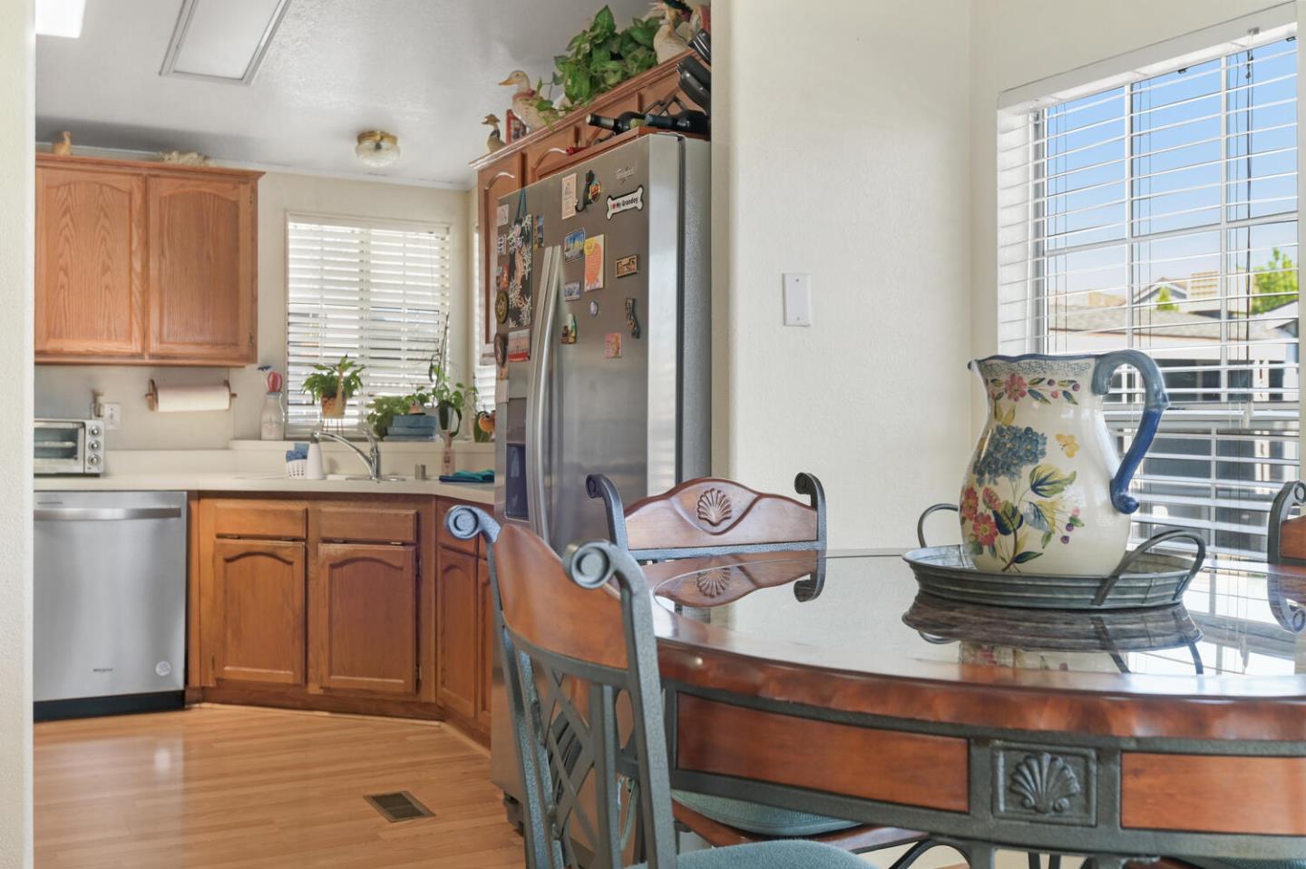Detail Gallery Image 10 of 29 For 575 San Pedro Ave #85,  Morgan Hill,  CA 95037 - 2 Beds | 2 Baths