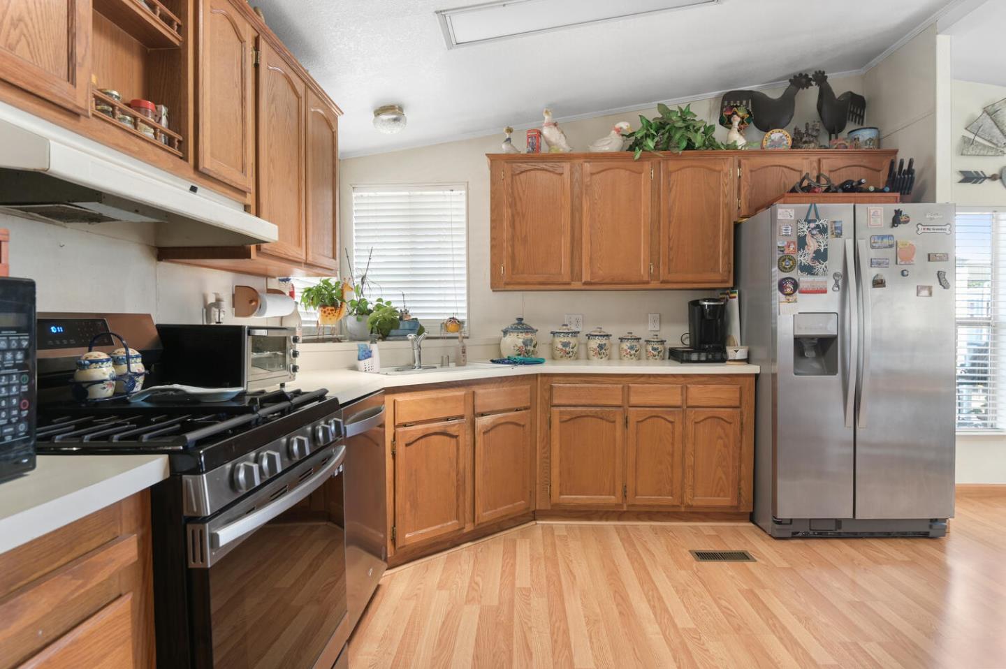 Detail Gallery Image 12 of 29 For 575 San Pedro Ave #85,  Morgan Hill,  CA 95037 - 2 Beds | 2 Baths