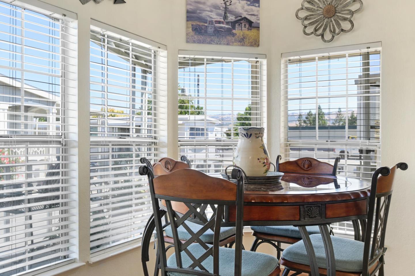 Detail Gallery Image 9 of 29 For 575 San Pedro Ave #85,  Morgan Hill,  CA 95037 - 2 Beds | 2 Baths