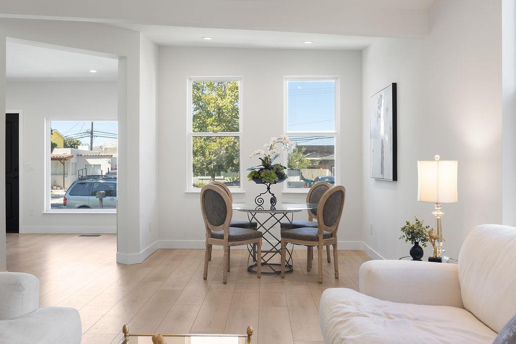 Detail Gallery Image 11 of 38 For 3040 Hoover St, Redwood City,  CA 94063 - 3 Beds | 2 Baths