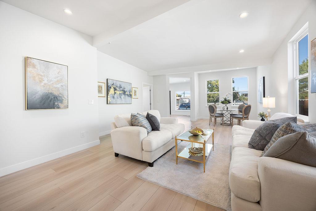 Detail Gallery Image 13 of 38 For 3040 Hoover St, Redwood City,  CA 94063 - 3 Beds | 2 Baths