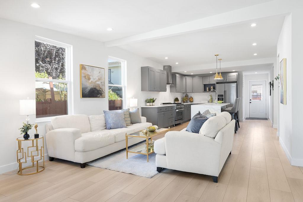 Detail Gallery Image 16 of 38 For 3040 Hoover St, Redwood City,  CA 94063 - 3 Beds | 2 Baths