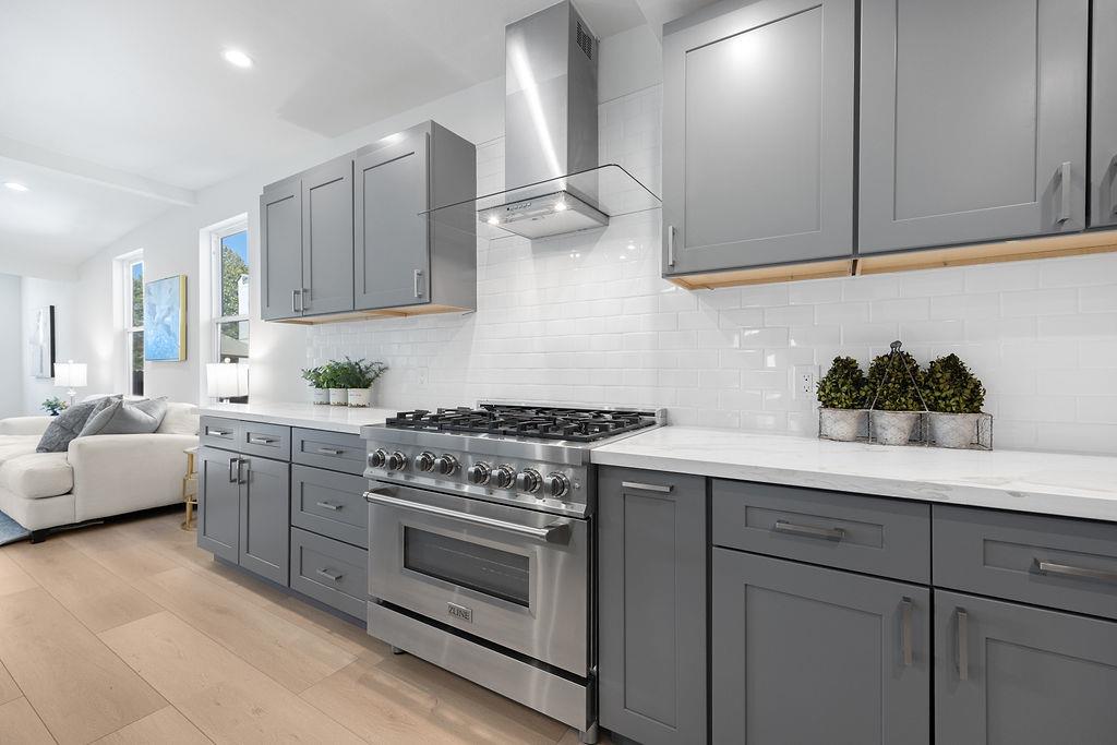 Detail Gallery Image 20 of 38 For 3040 Hoover St, Redwood City,  CA 94063 - 3 Beds | 2 Baths